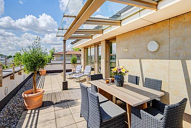 Oberföhring: Attico esclusivo con ascensore privato - disponibile