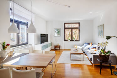 Appartamento storico luminoso in posizione privilegiata in affitto