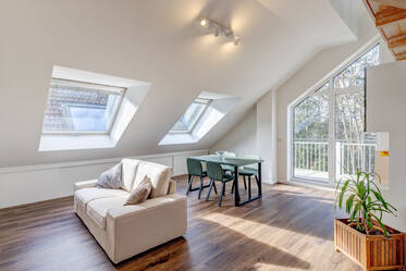 Prima occupazione: moderno appartamento-galleria